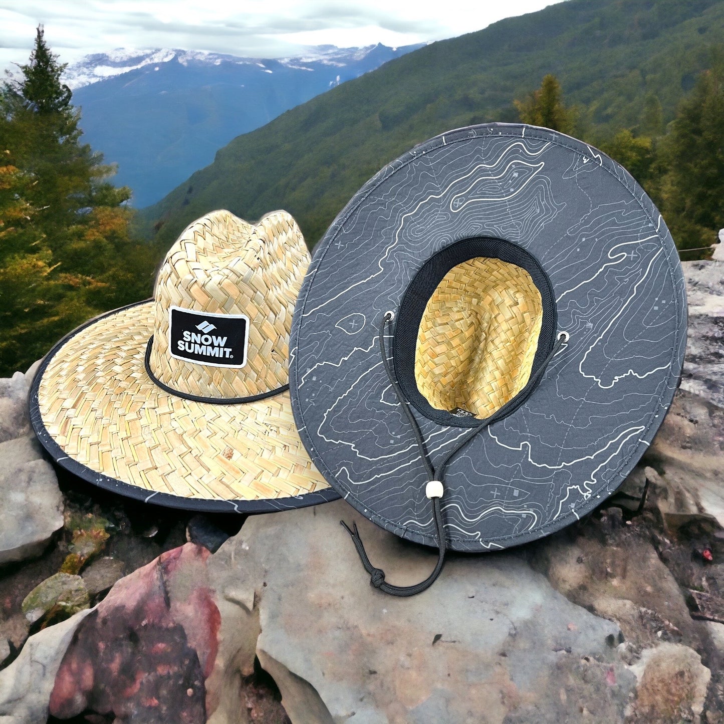 Snow Summit straw hat with geographical design under brim